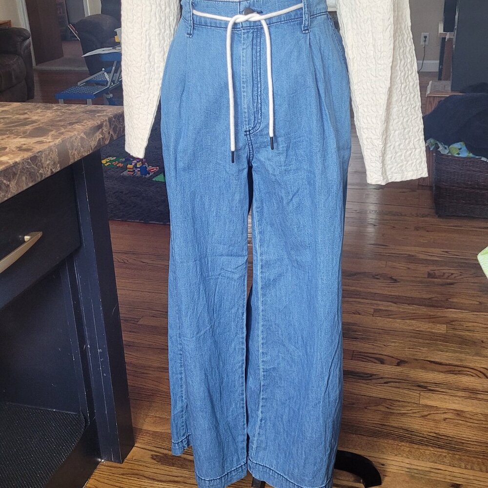 💙 2/$20 Old Navy High-Waisted Super Wide-Leg Drapey Jeans